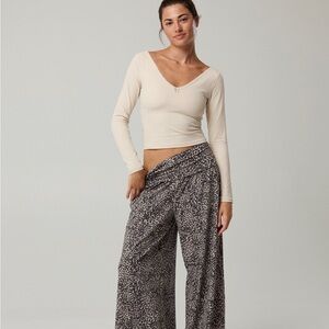 ISO XS Real Me Foldover Super Wide Leg Pant Stone Print